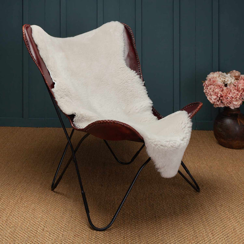 Exclusive Sheepskin Throw Pearl