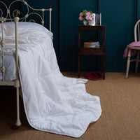 Luxury Summer Weight Wool Duvet 180 gsm