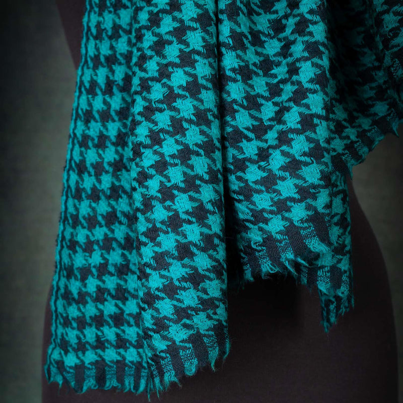 Houndstooth Shawl Emerald