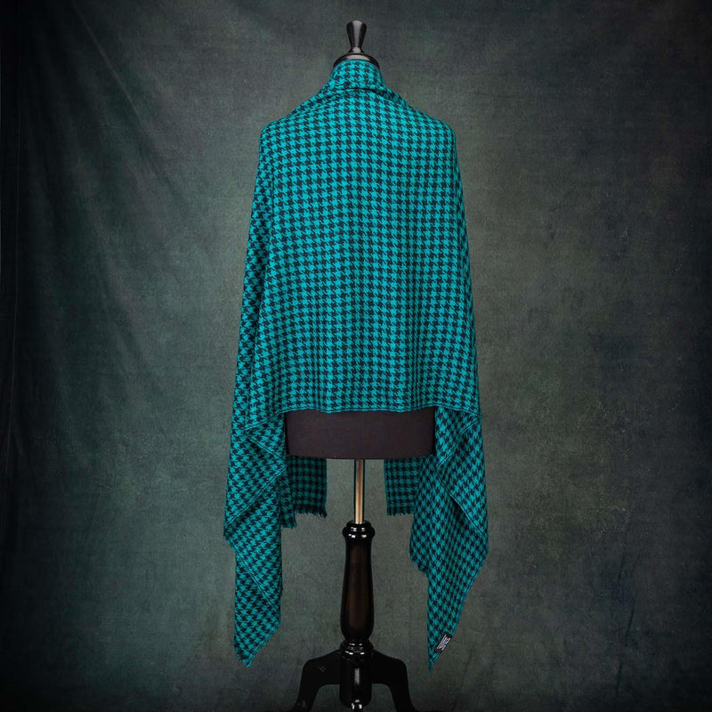 Houndstooth Shawl Emerald